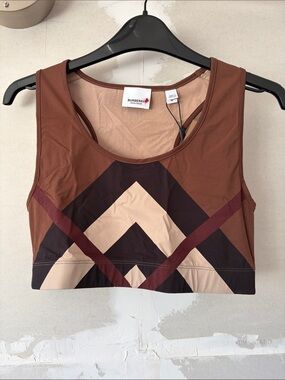 NWT Burberry Immy Dark Birch Brown Pat size M